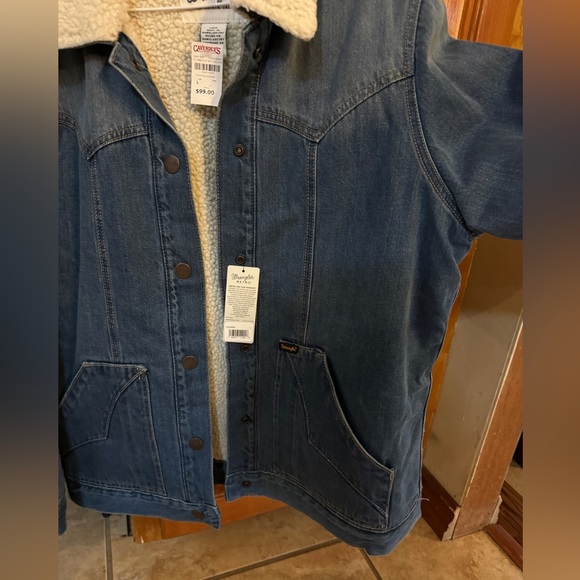 Ladies Denim Wrangler Jacket NWT - Picture 6 of 8